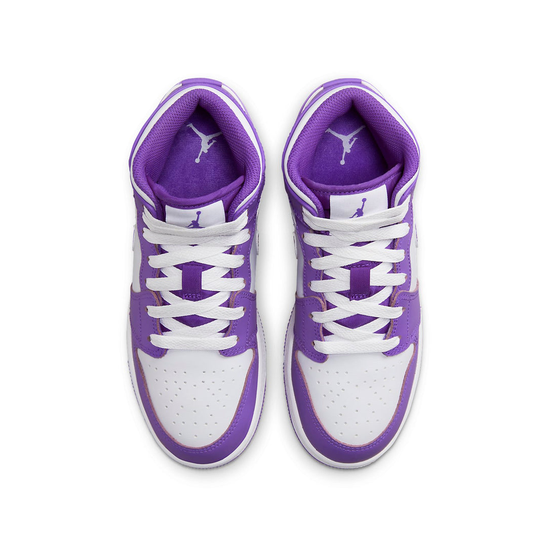 Air Jordan 1 Mid &