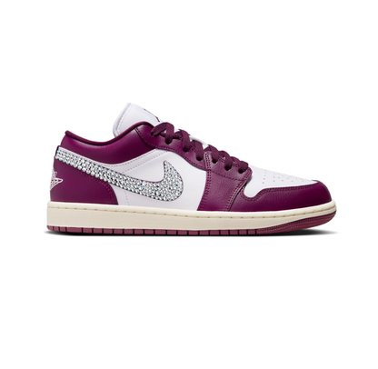 Air Jordan 1 Low &