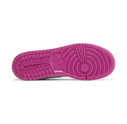 Air Jordan 1 Low &